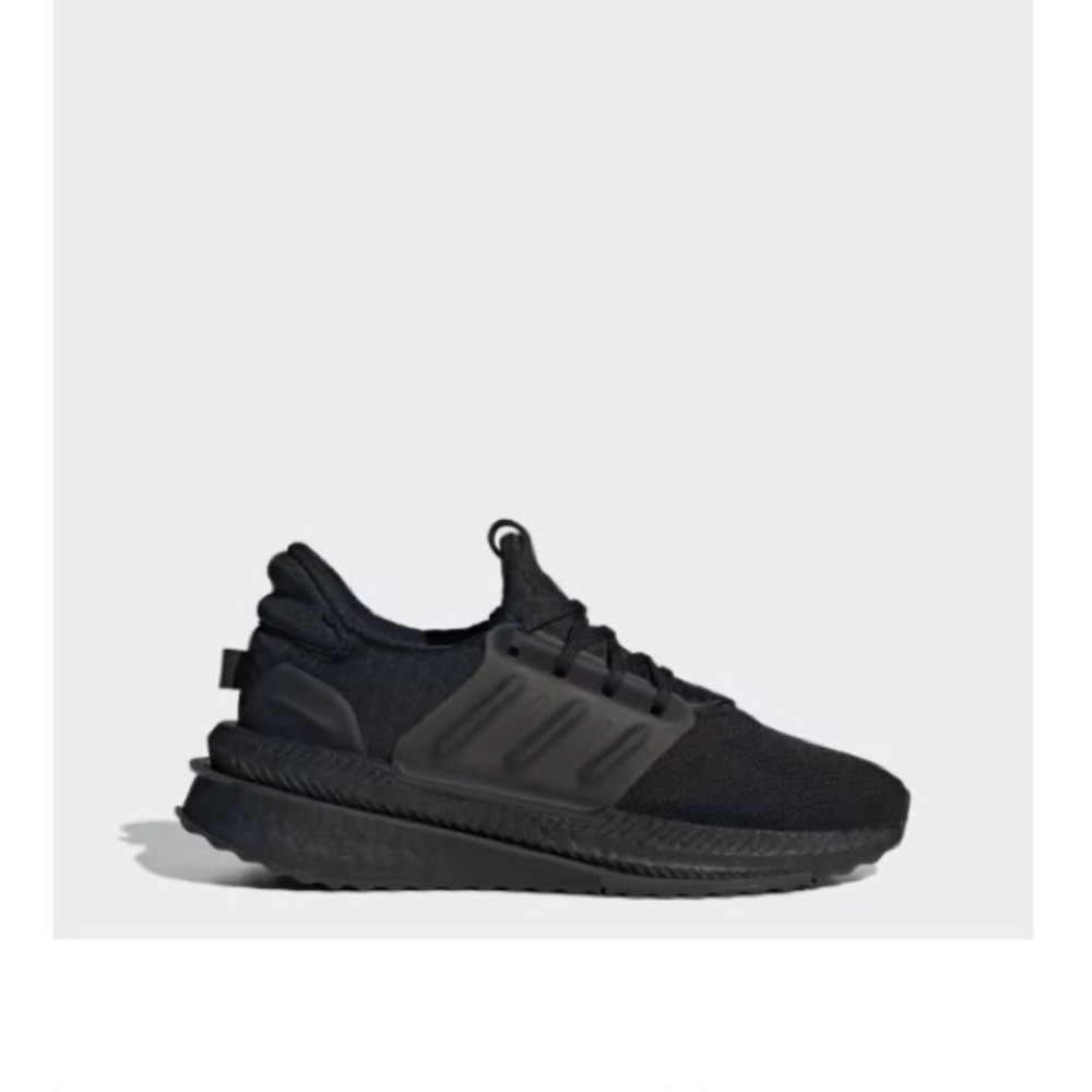 Adidas X_PRLBoost
Black Sneakers with Mesh Upper and Cushioned Sole